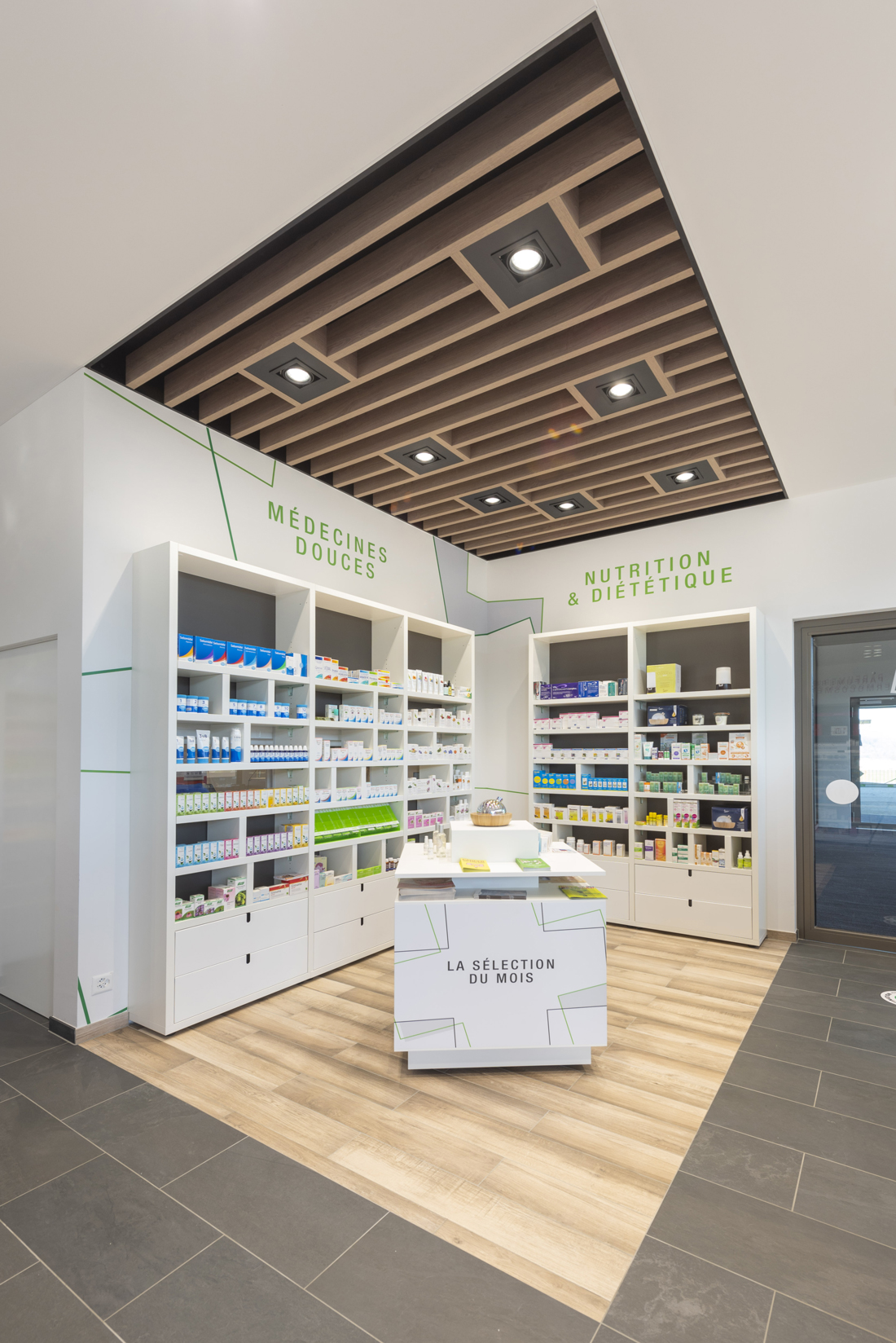 Espace Nature et diététique lumineux et ergonomique – Pharmacie du Levant