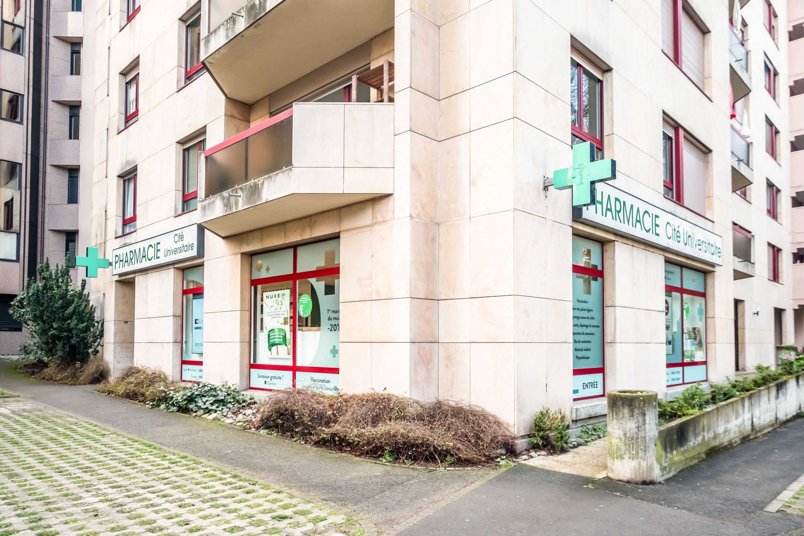 Façade pharmacie cité universitaire