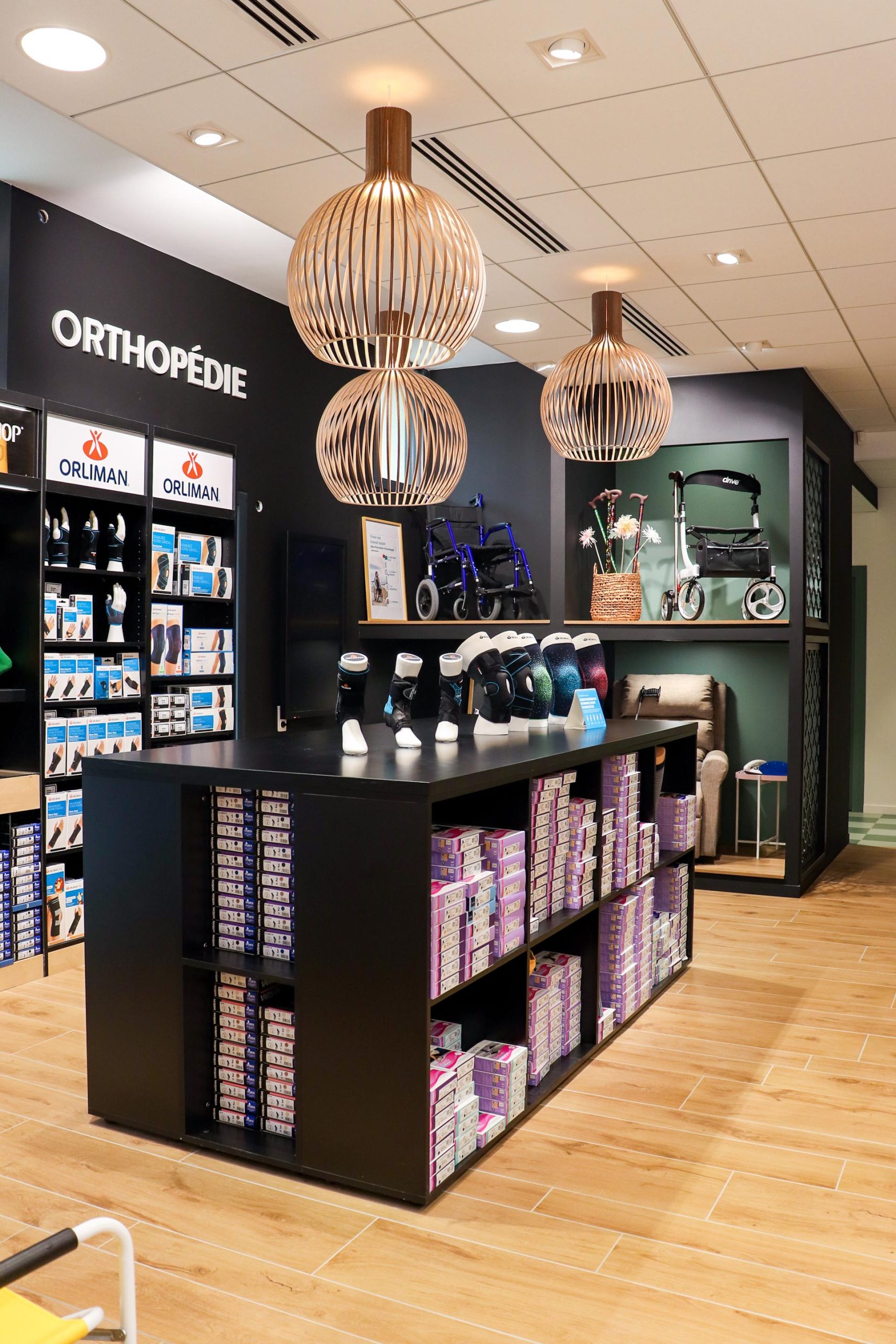 Espace MAD, Orthopédie. Mobilier sur-mesure. Pharmacie Des Calins