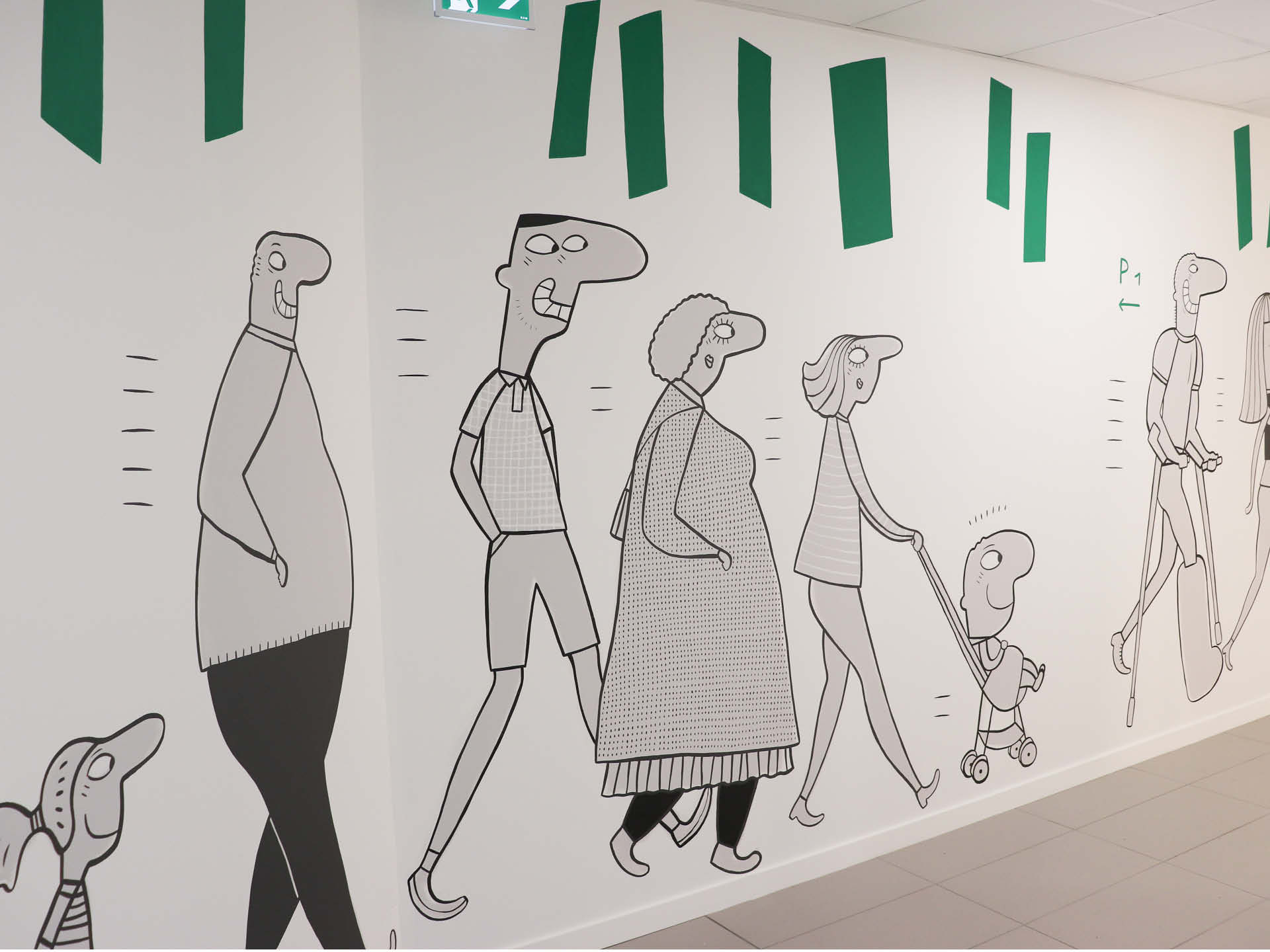 Élément graphique intégré à l’espace enfant pour créer une ambiance ludique et accueillante, favorisant une expérience chaleureuse et familiale au sein de la pharmacie.