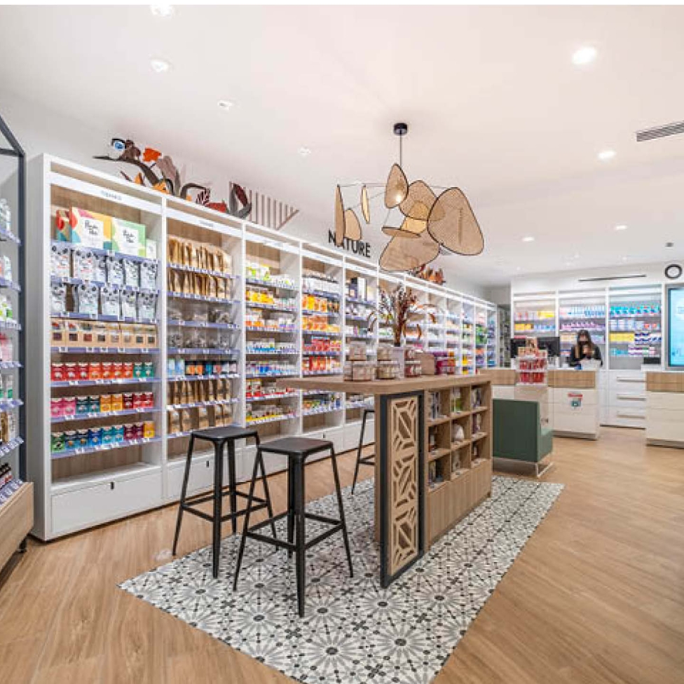 Vue sur gondole Mobil M en pharmacie