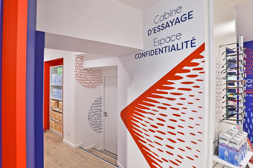 Cabine de soins orthopédie et bien-être au design rassurant et fonctionnel.