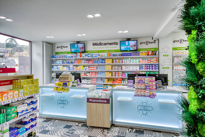 Espace comptoir au design rétro-chic, alliant modernité et fonctionnalité pour une expérience client fluide.