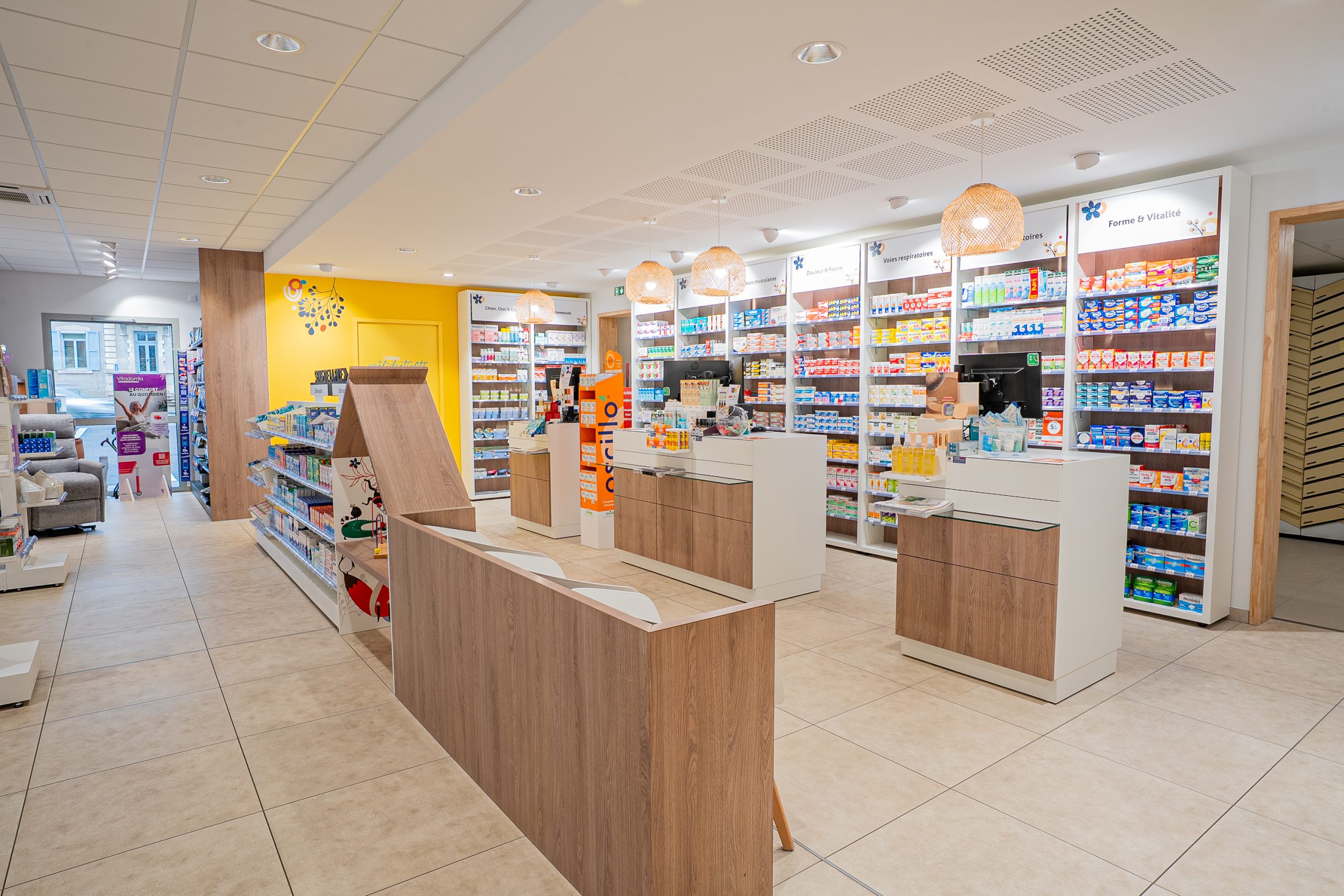 Comptoirs Espace enfant et attente