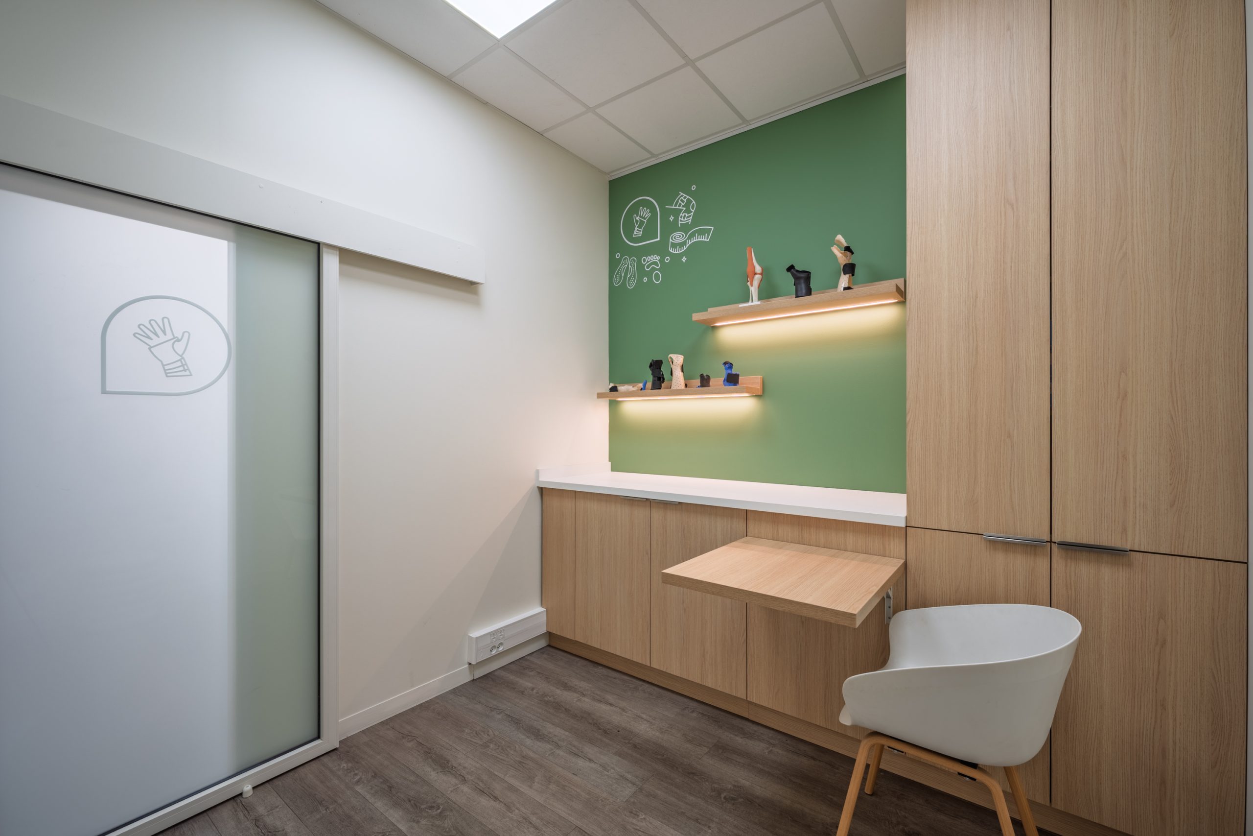 Cabine de conseil santé et bilan personnalisé de la Pharmacie du Lac.