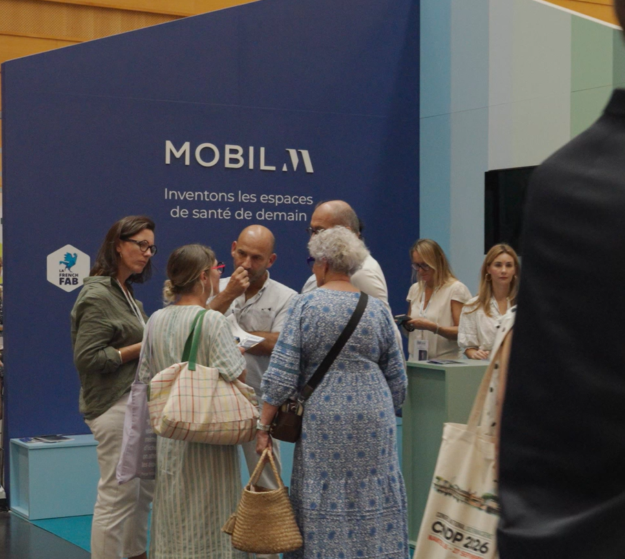 Stand Mobil M au salon CNDP 2026 valorisant le savoir-faire français avec le logo French Fab.