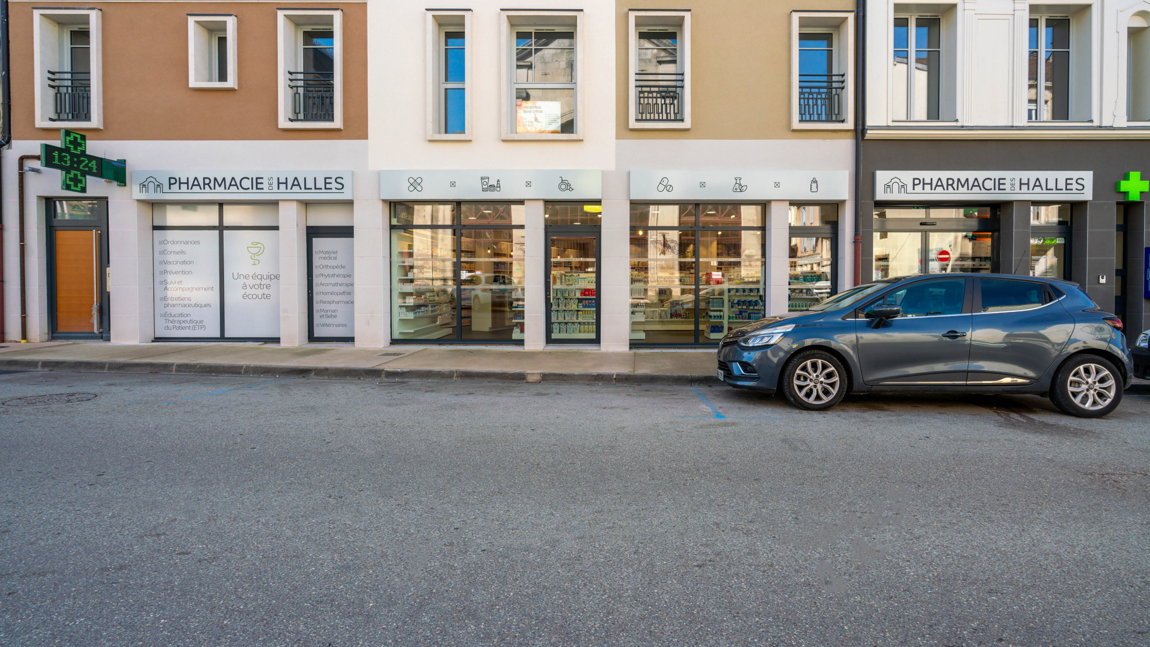 PHARMACIE DES HALLES