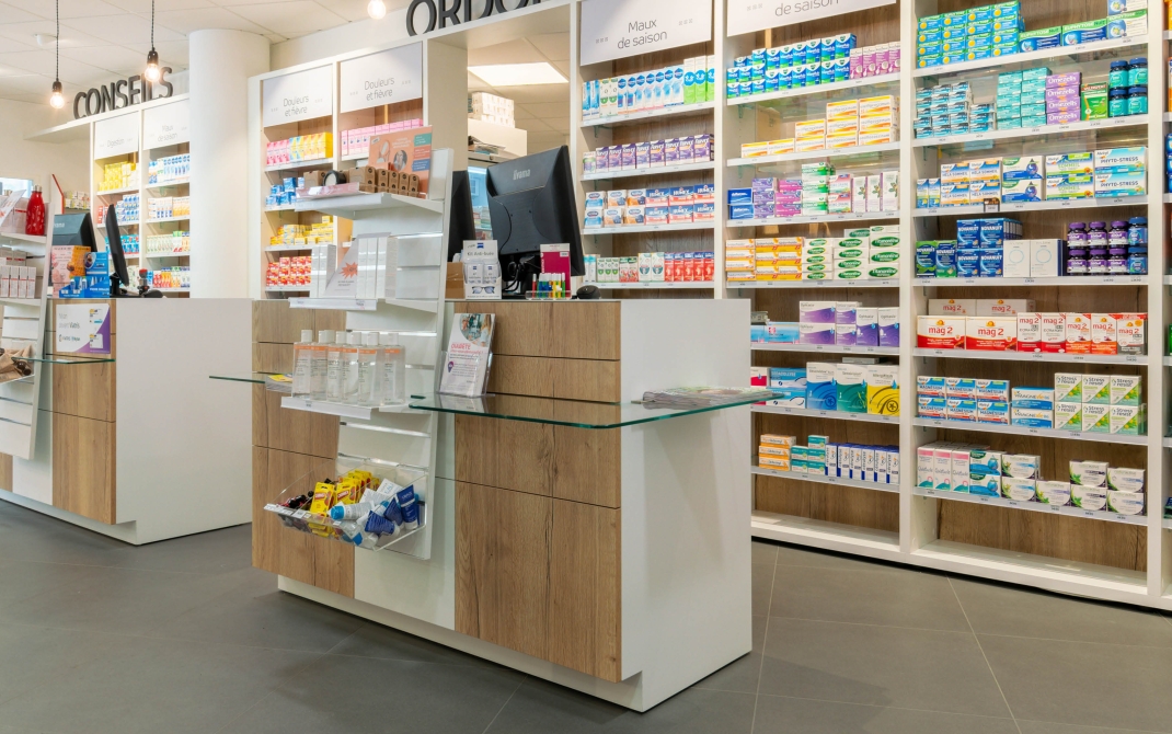 PHARMACIE DES HALLES