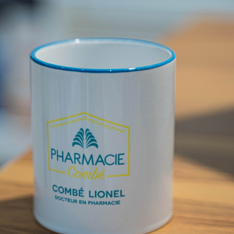 PHARMACIE COMBÉ