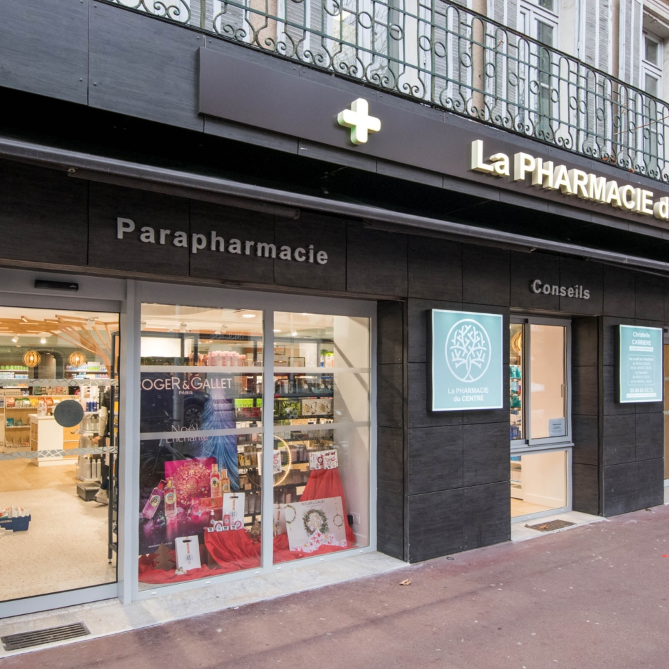 PHARMACIE CARRIÈRE