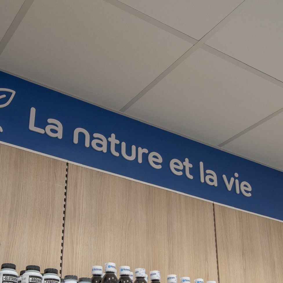 Pharmacie de Saint-Pierre signalétique 