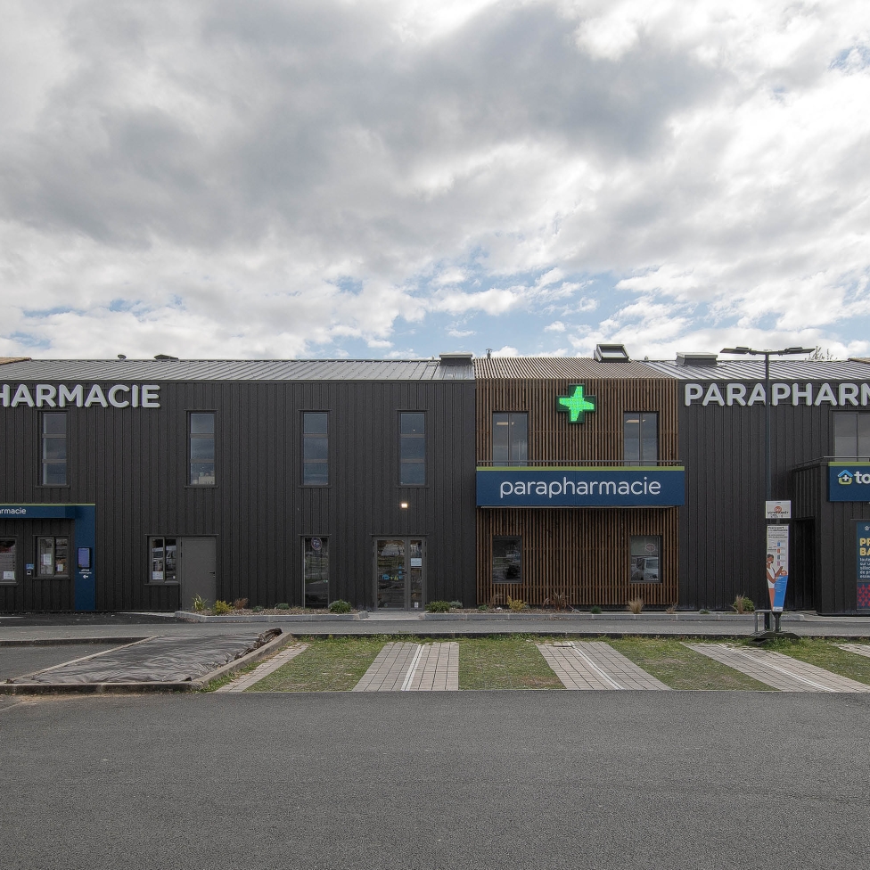 Pharmacie de Saint-Pierre façade